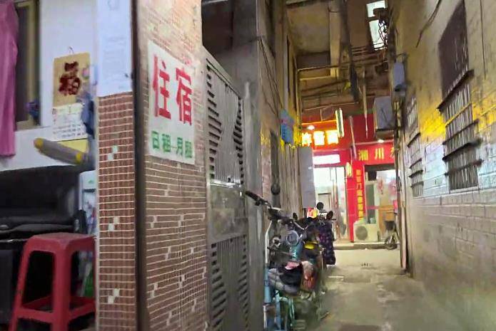 米乐m6蚌埠越来越有名了街上经常热闹非凡各种美食都有(图3)